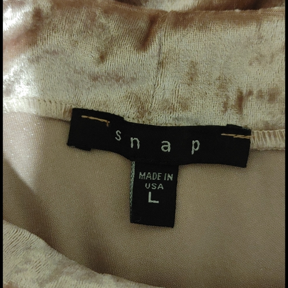 🤏 Snap Top - Picture 8 of 10